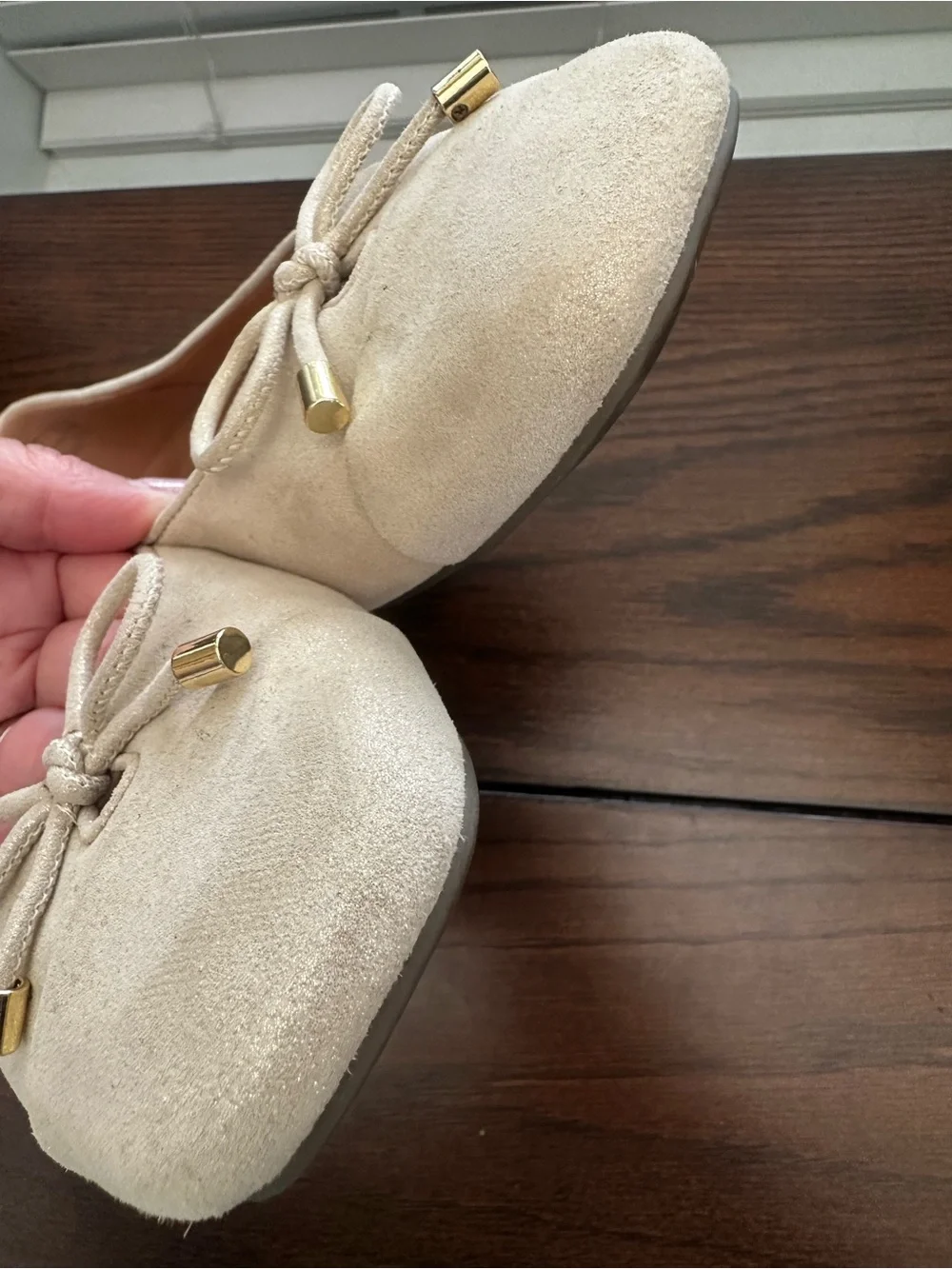 Vionic Cream Suede Square-Toe Ballet Flats with Bow
